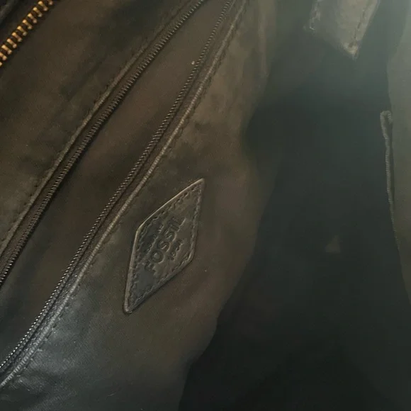 Black Fossil leather shoulder satchel bag. Soft leather. - Picture 5 of 10
